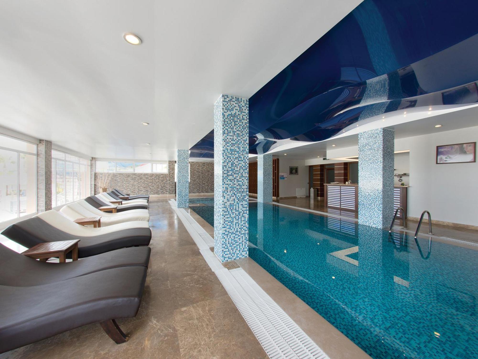 Unique Residence Hotel Golf And Spa Soke 外观 照片